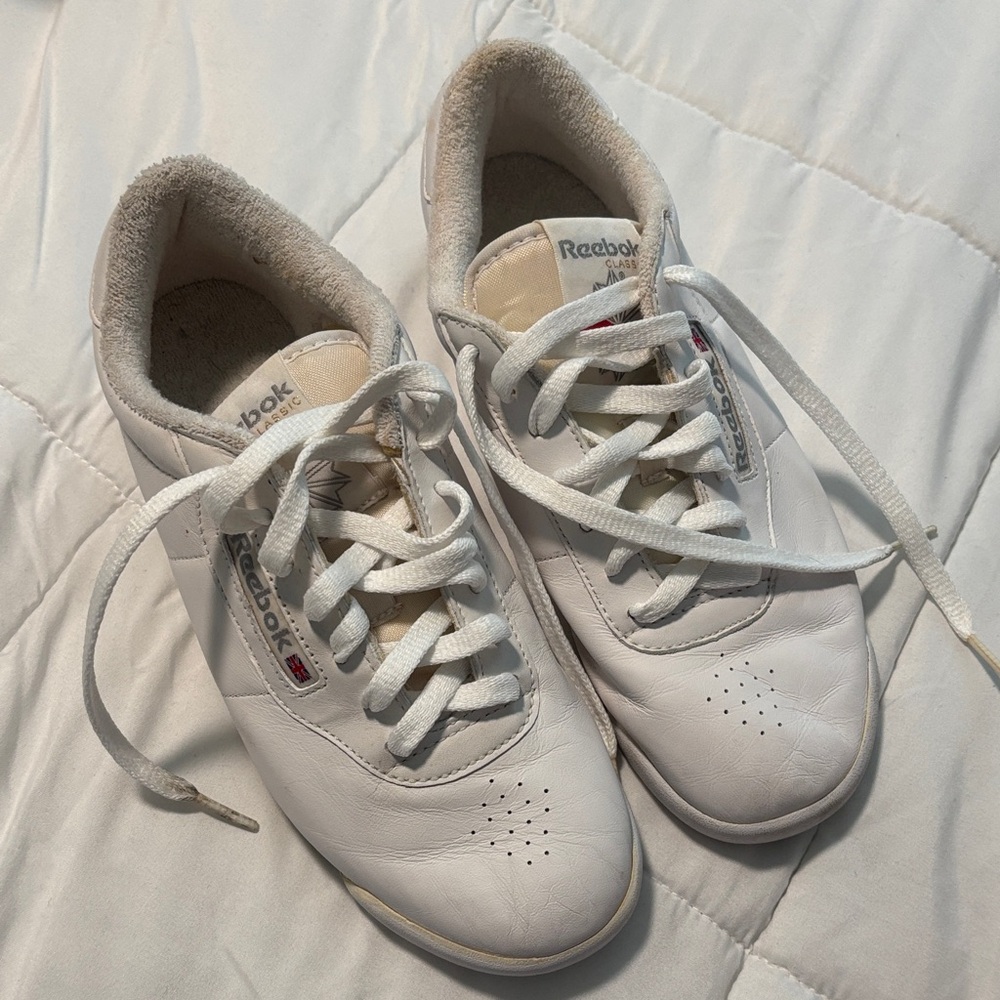 Reebok White Leather Low-Top Sneakers
